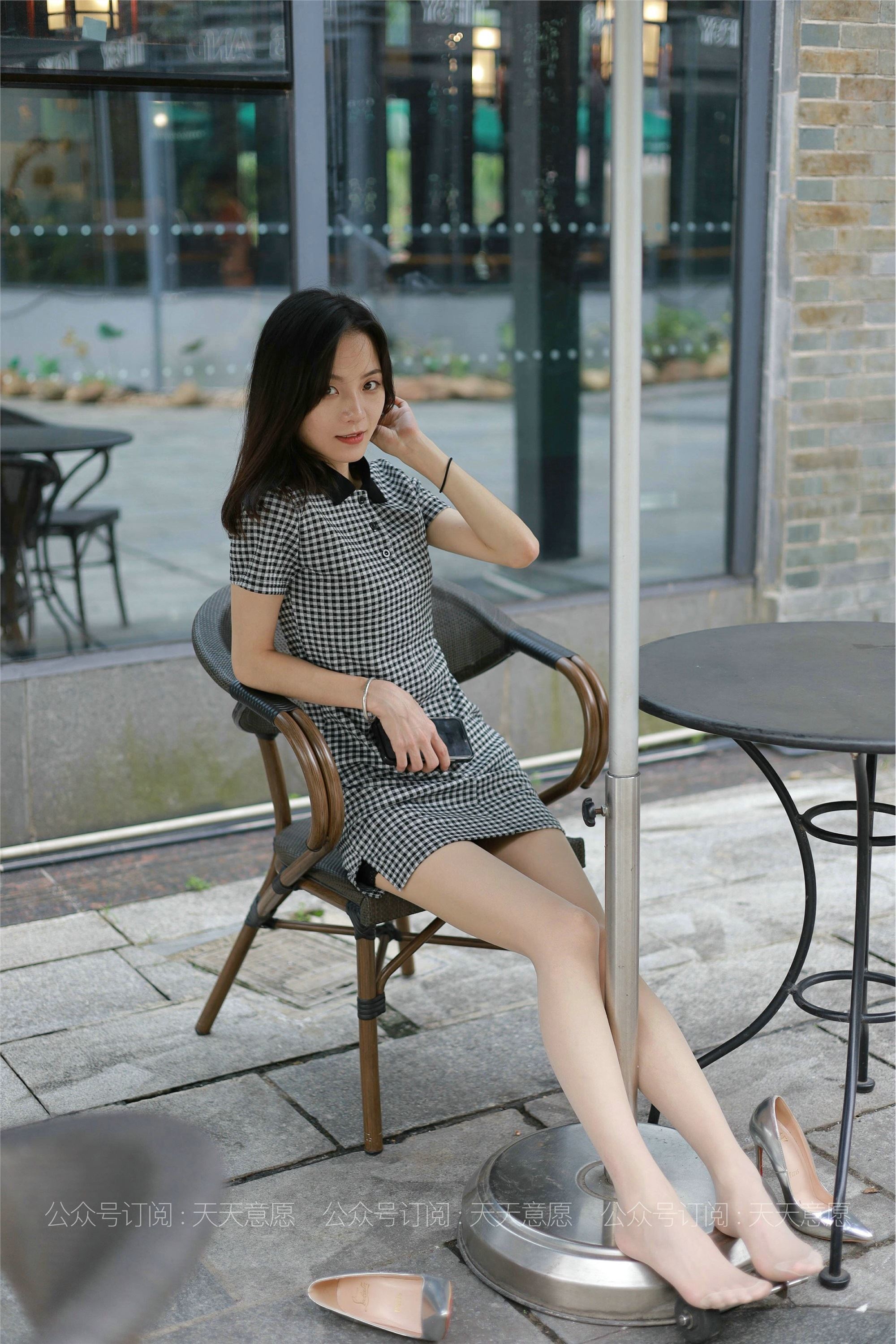 IESS异思趣向  2021.07.22 丝享家867：小六《格子连衣裙》